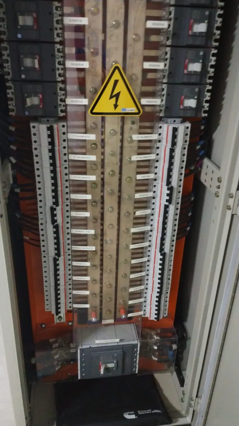 Barramento de quadro de distribuição